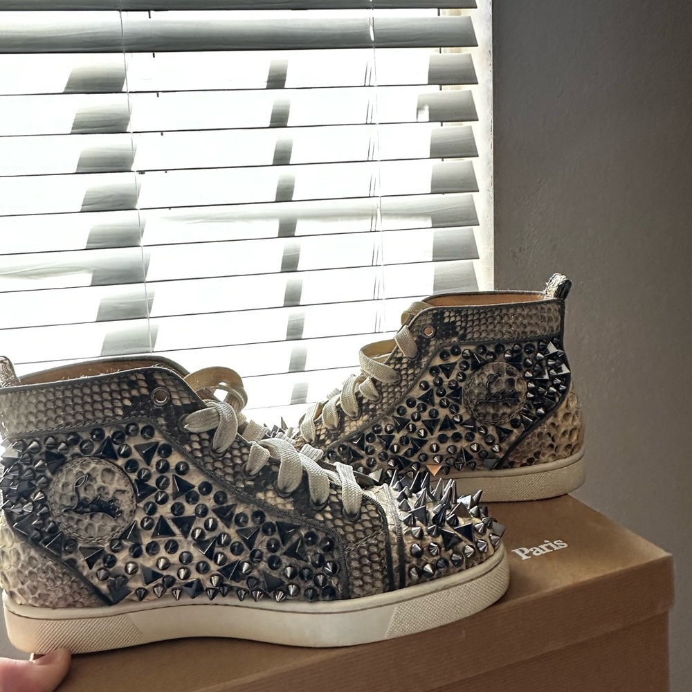 Christian Louiboutin Spikes Flat